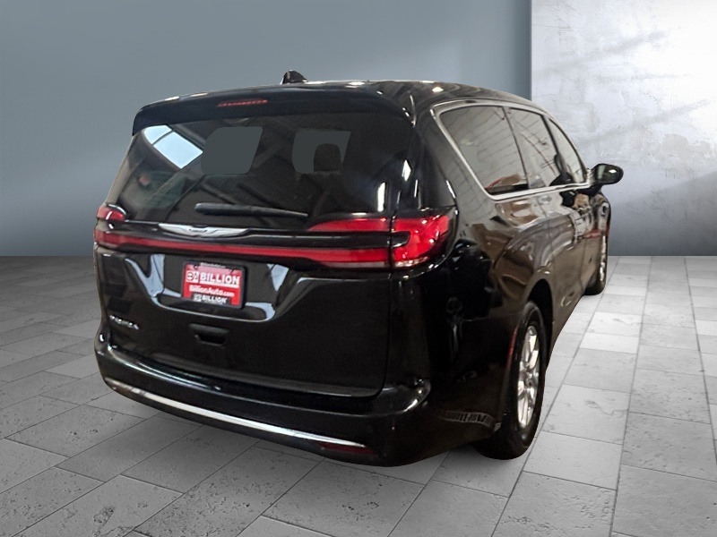 2024 Chrysler Pacifica