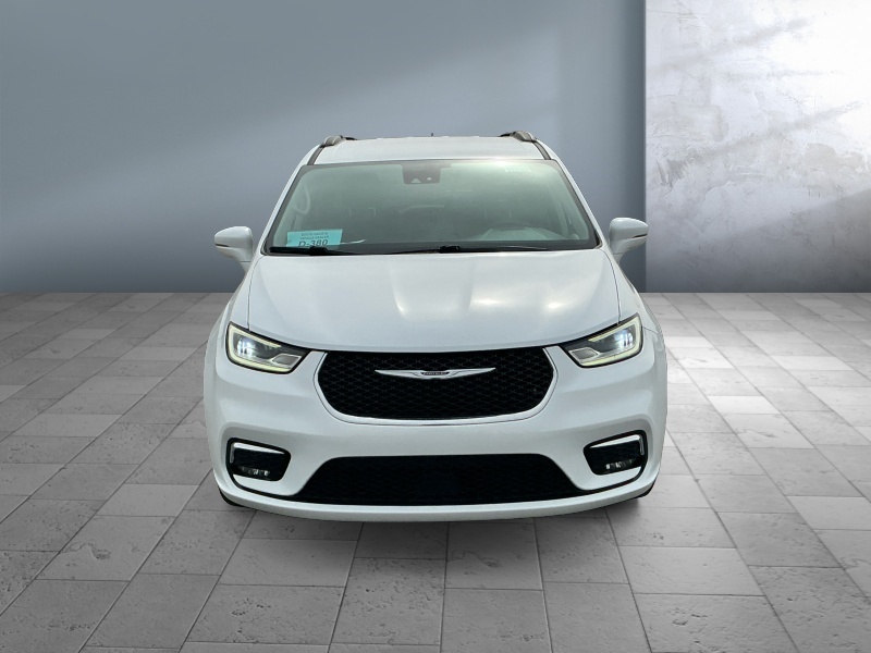 2022 Chrysler Pacifica