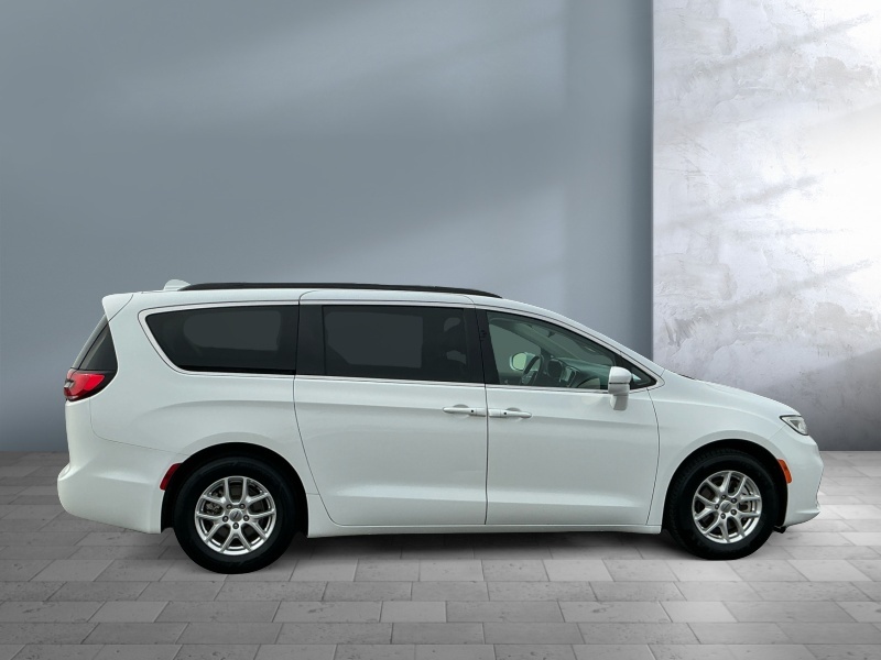 2022 Chrysler Pacifica