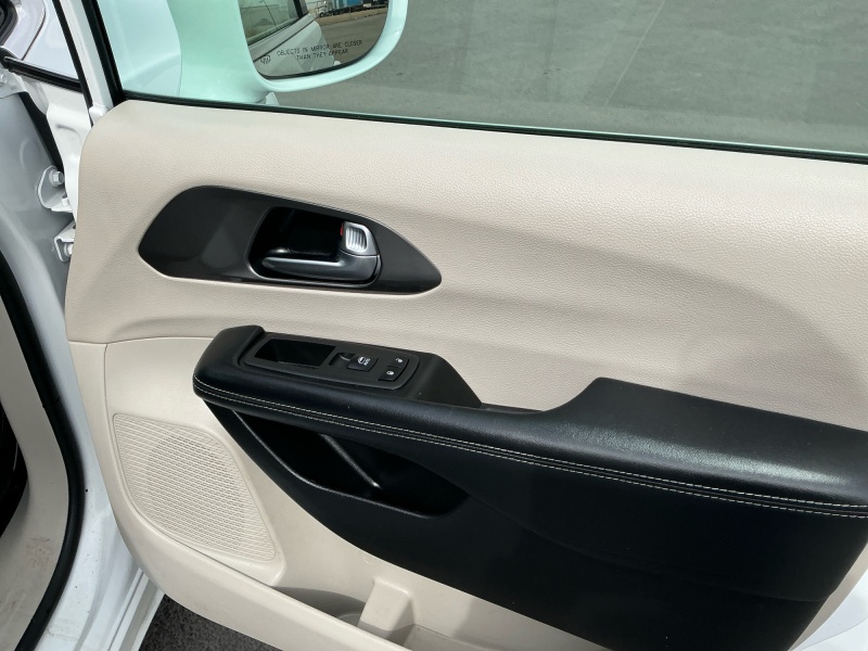 2022 Chrysler Pacifica