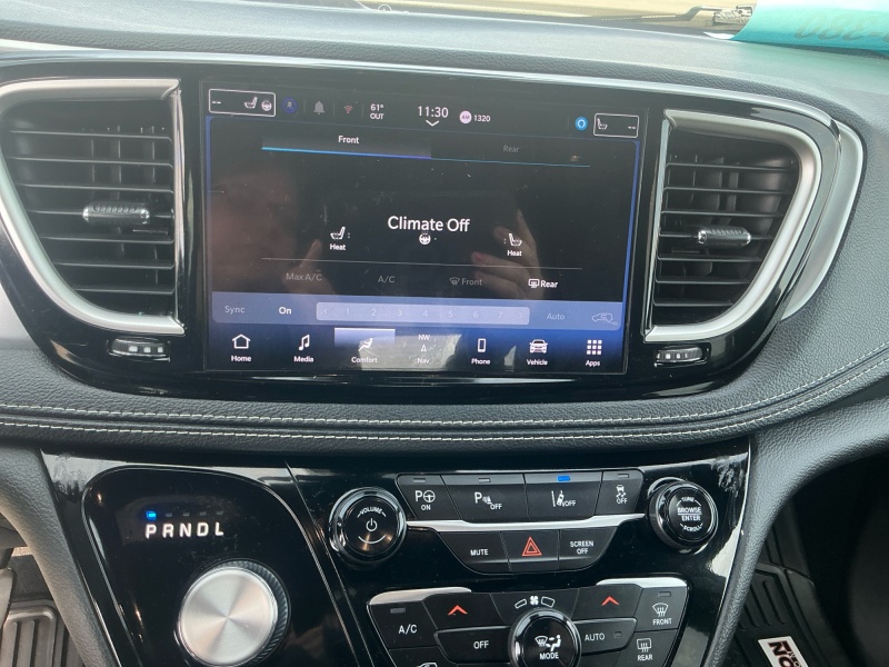 2024 Chrysler Pacifica