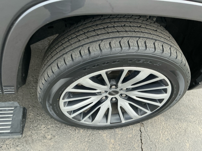 2024 Jeep Grand Wagoneer L