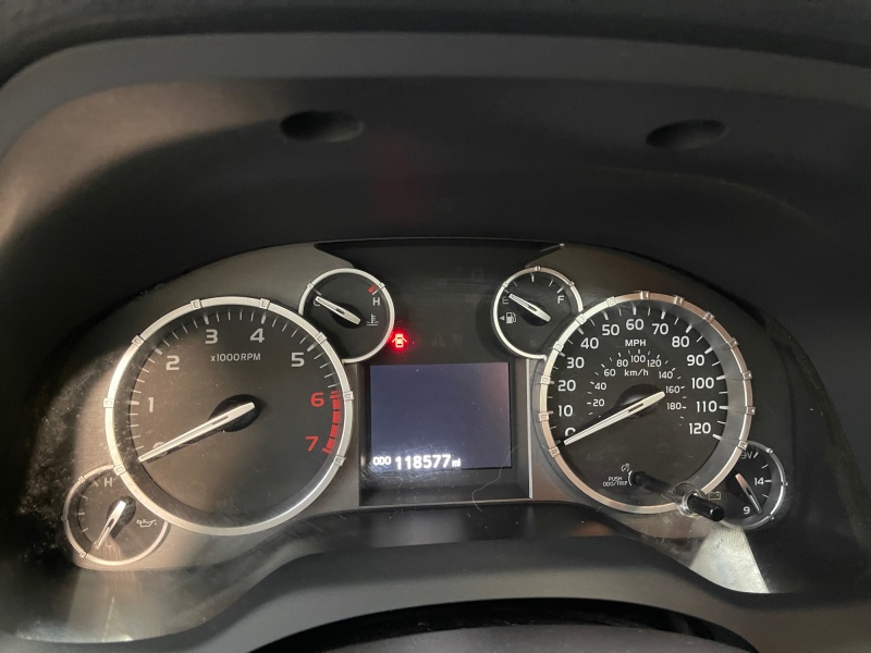 2015 Toyota Tundra 4WD Truck