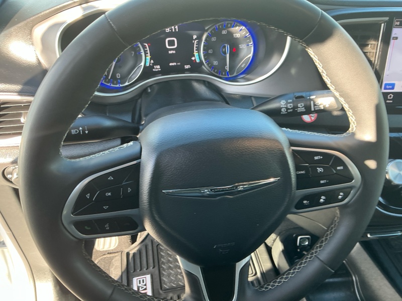 2025 Chrysler Pacifica