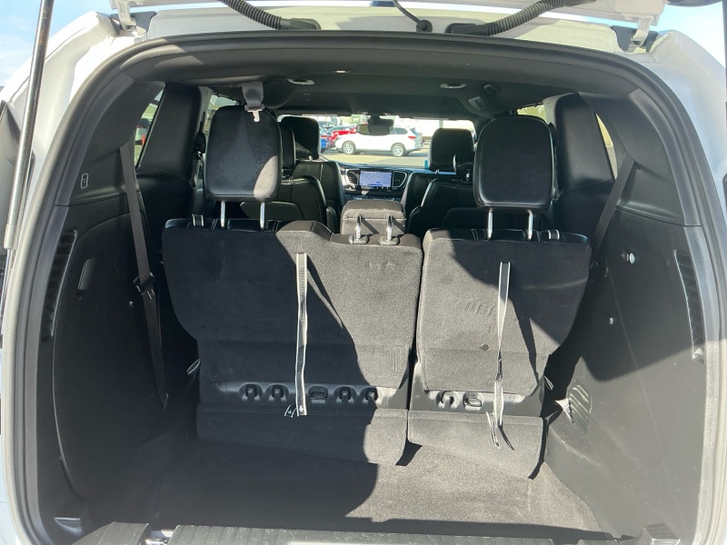 2025 Chrysler Pacifica