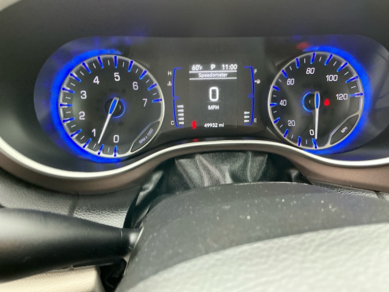2024 Chrysler Voyager