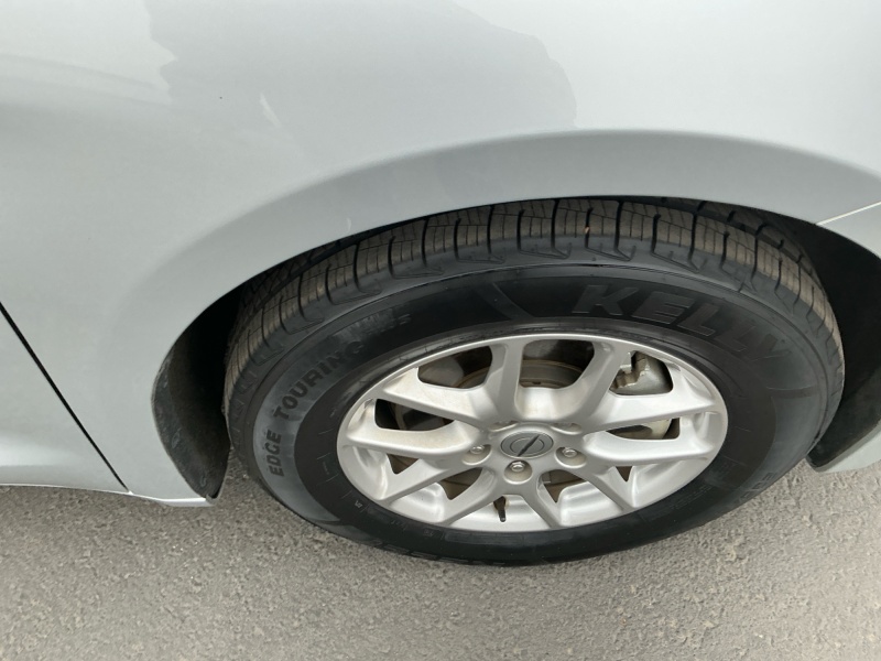 2024 Chrysler Voyager