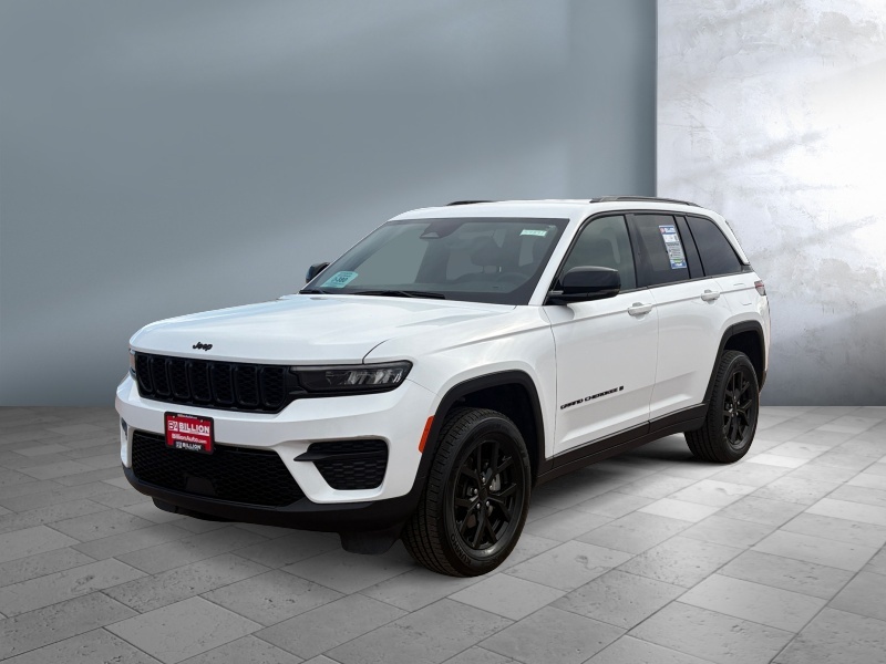 Used 2024 Jeep Grand Cherokee Altitude SUVs