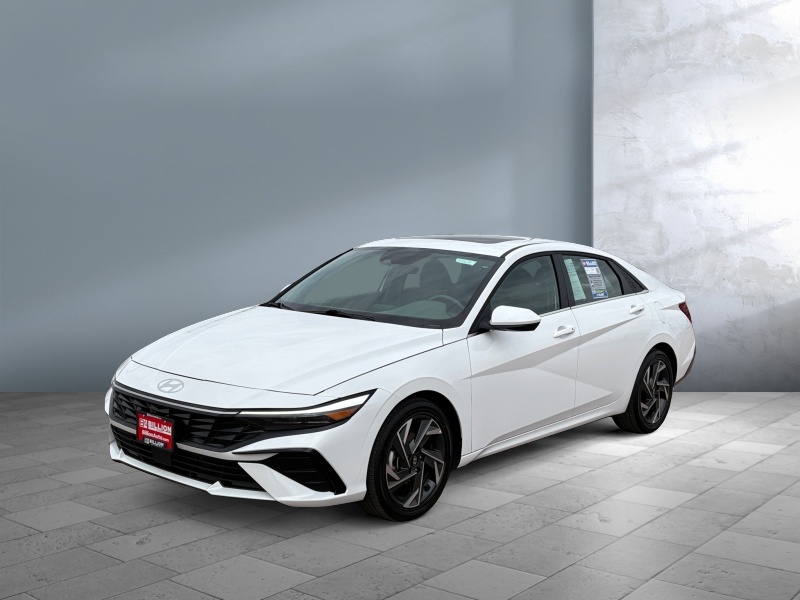 Used 2025 Hyundai Elantra SEL Convenience Cars