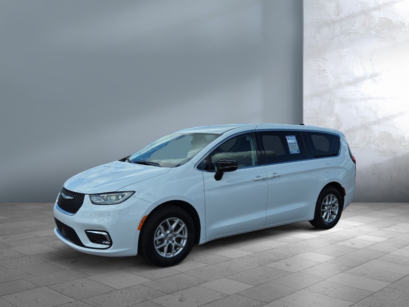 Used 2024 Chrysler Pacifica Touring L Vans