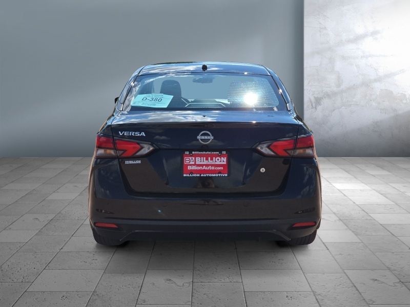 2024 Nissan Versa