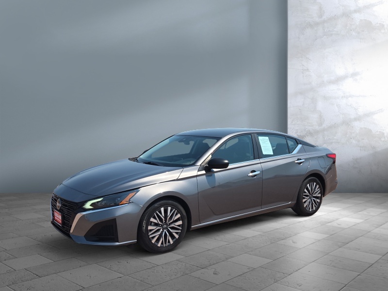 Used 2024 Nissan Altima 2.5 SV Cars