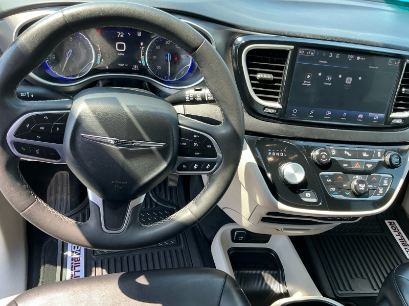 2024 Chrysler Pacifica