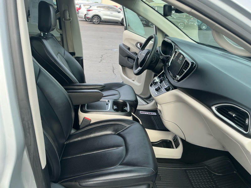 2024 Chrysler Pacifica