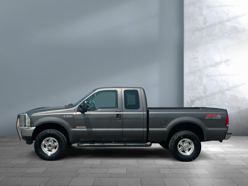 Used 2004 Ford Super Duty F-250 Lariat Trucks