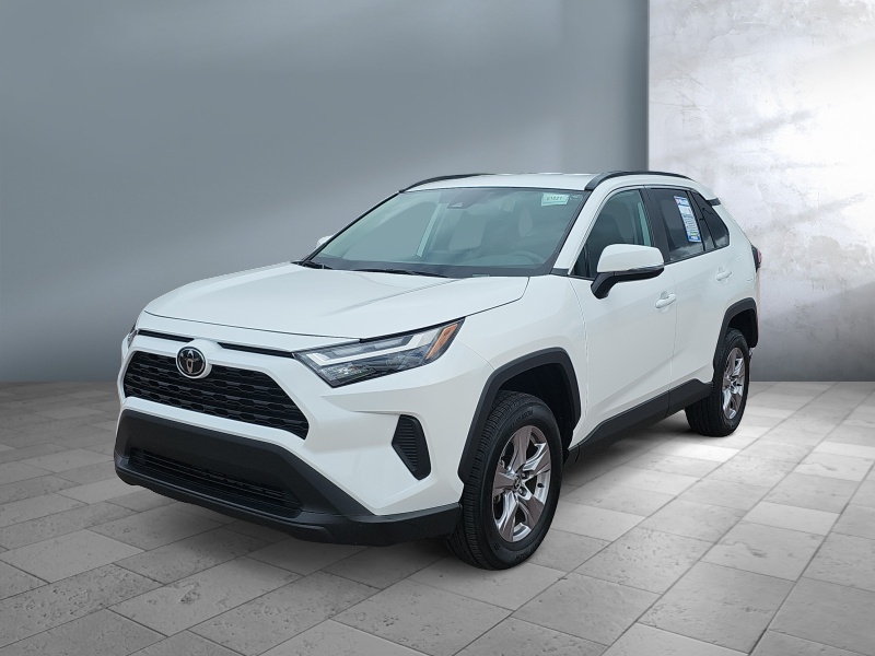 Used 2025 Toyota RAV4 XLE Crossovers