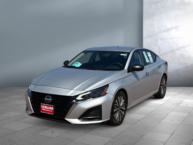 Used 2024 Nissan Altima 2.5 SV Cars