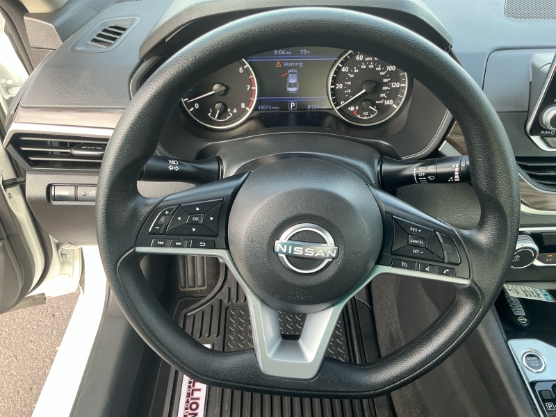 2025 Nissan Altima