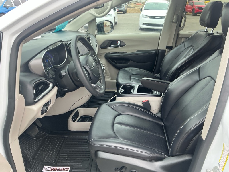 2024 Chrysler Pacifica