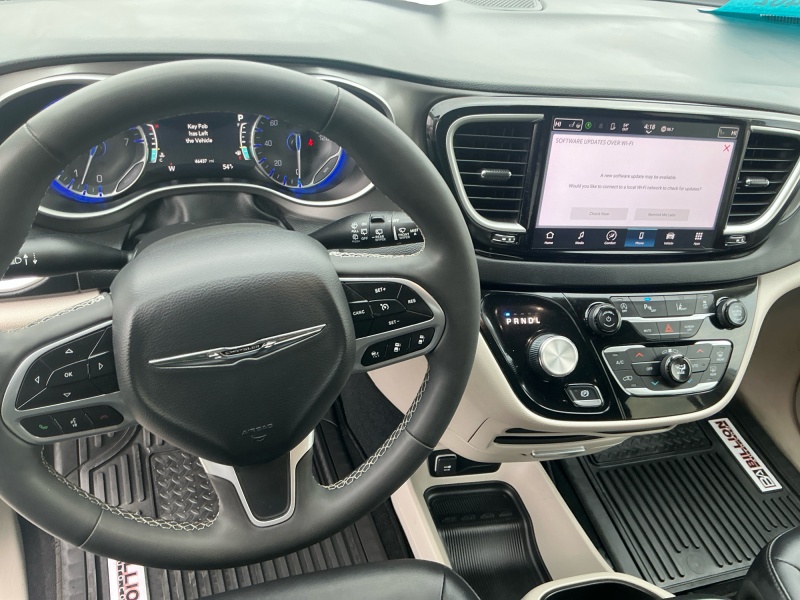 2024 Chrysler Pacifica