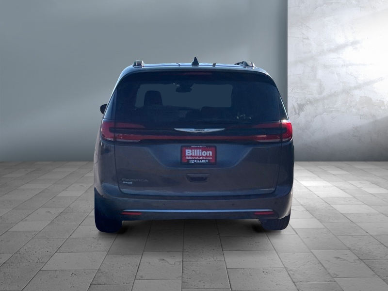 2022 Chrysler Pacifica