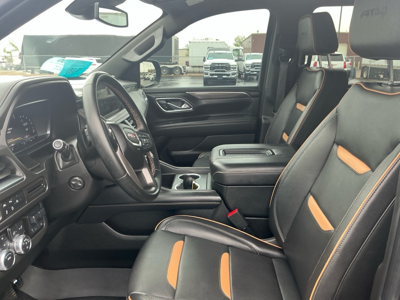 2023 GMC Yukon XL