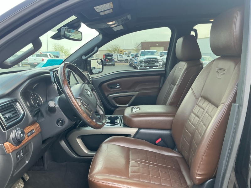 2021 Nissan Titan