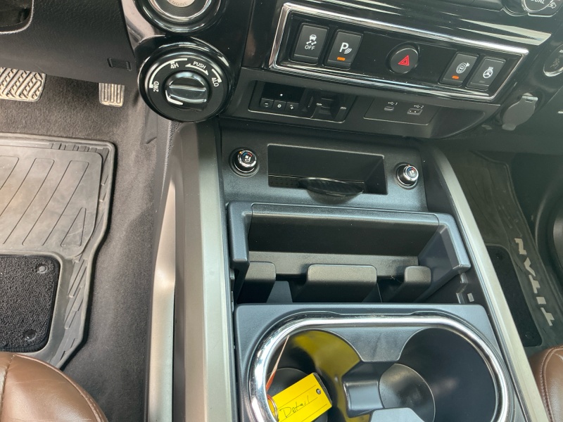 2021 Nissan Titan