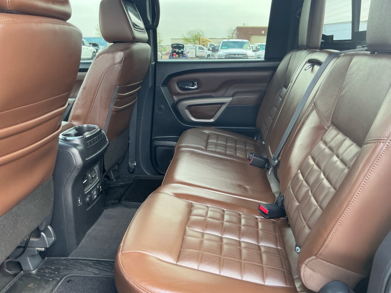 2021 Nissan Titan