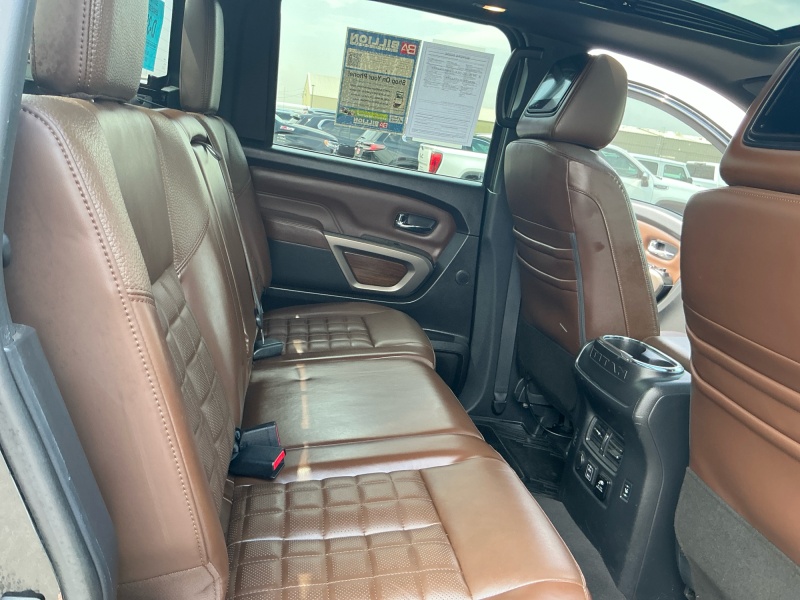 2021 Nissan Titan