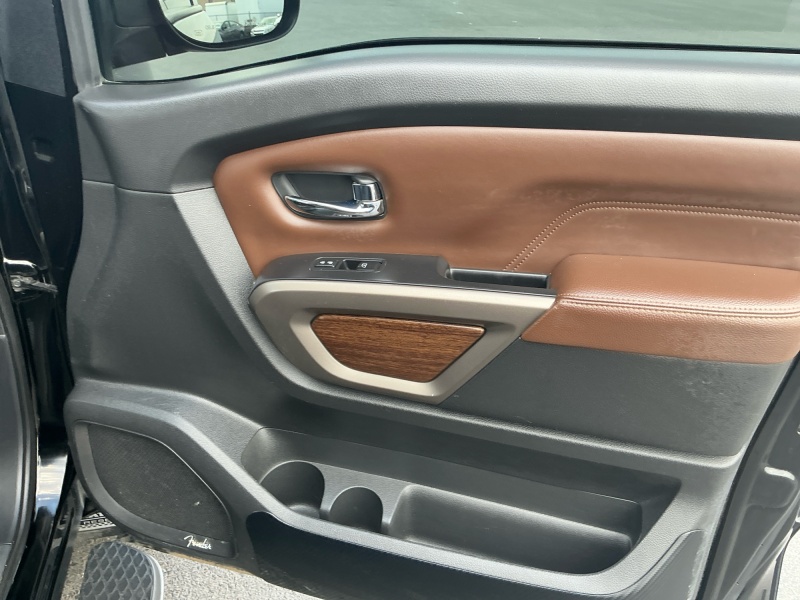 2021 Nissan Titan