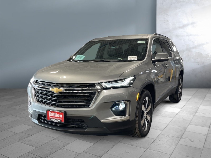 New 2023 Chevrolet Traverse LT  Crossover