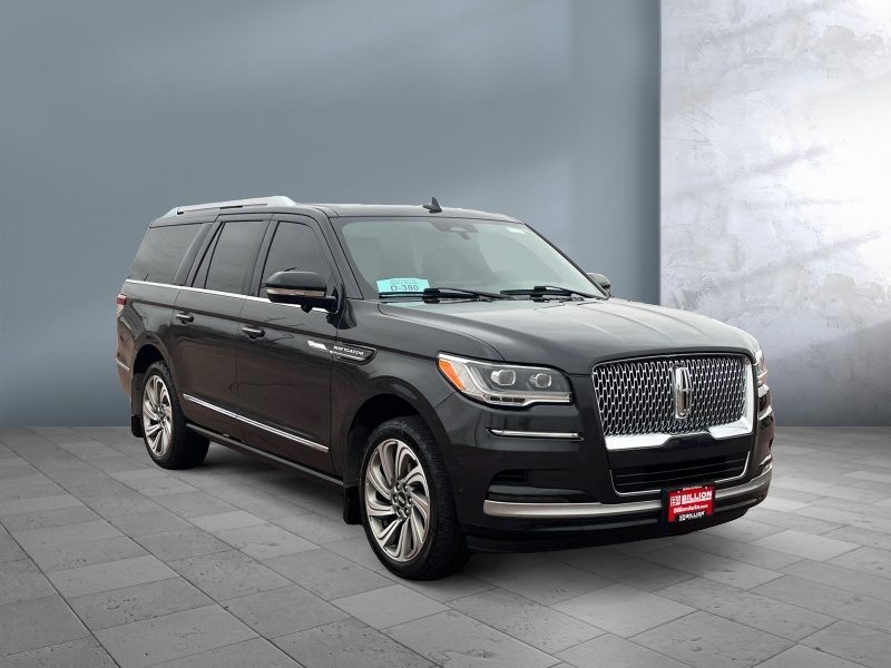 2022 Lincoln Navigator L