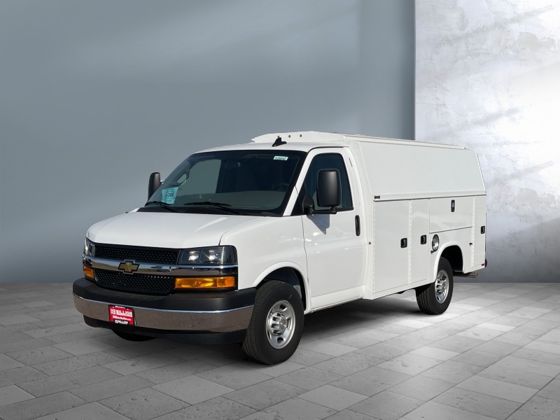 New 2024 Chevrolet Express Commercial Cutaway 3500 Van 139 Van