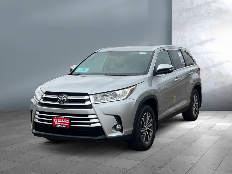 Used 2019 Toyota Highlander XLE SUV