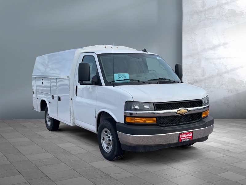 2024 Chevrolet Express Commercial Cutaway