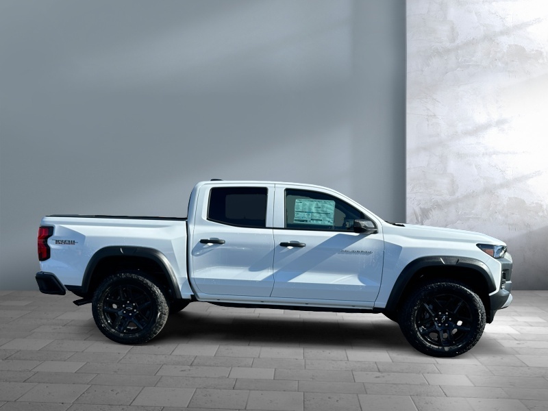 2024 Chevrolet Colorado