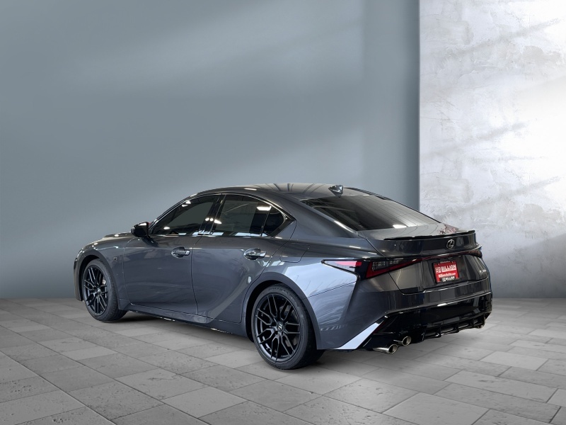 2023 Lexus IS