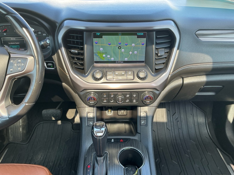2017 GMC Acadia