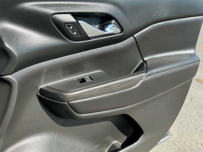 2017 GMC Acadia