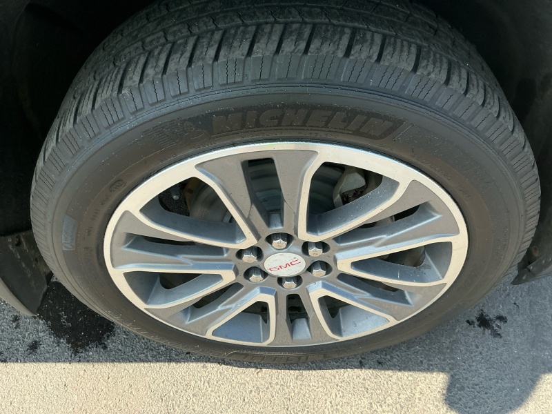 2017 GMC Acadia