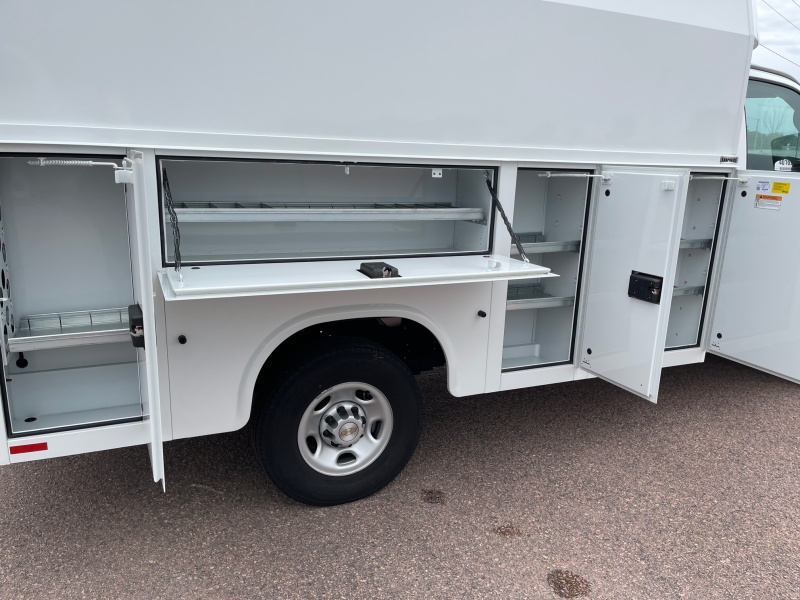 2024 Chevrolet Express Commercial Cutaway
