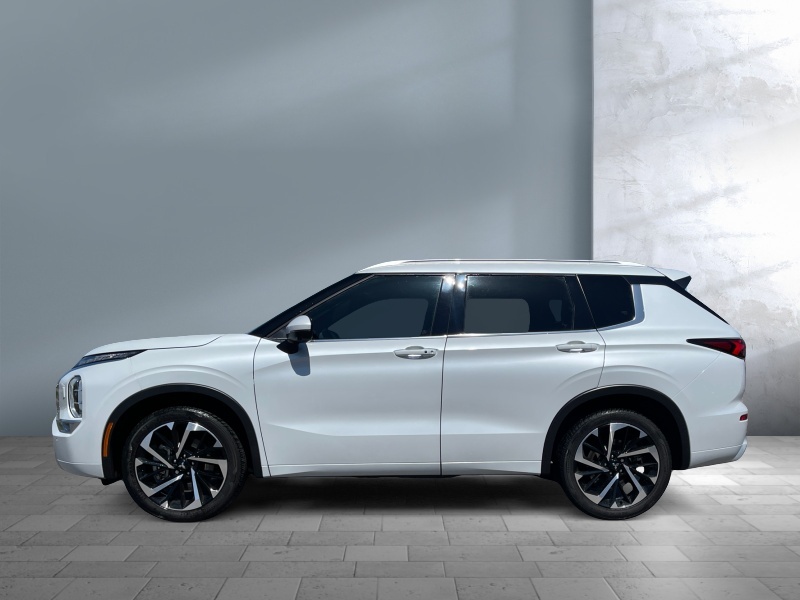 2022 Mitsubishi Outlander