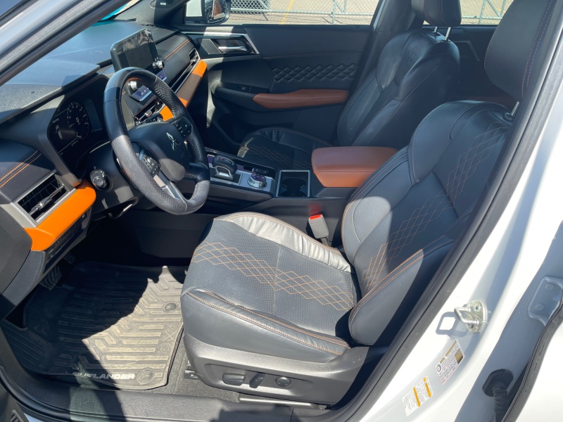 2022 Mitsubishi Outlander