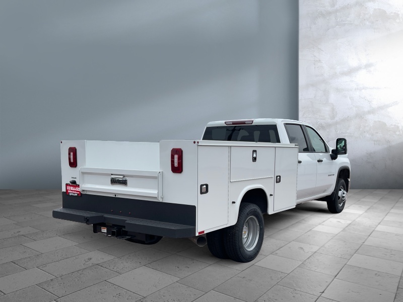 2025 Chevrolet Silverado 3500HD CC