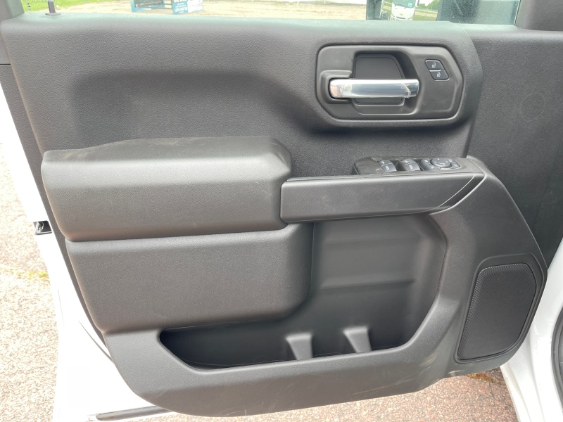 2025 Chevrolet Silverado 3500HD CC