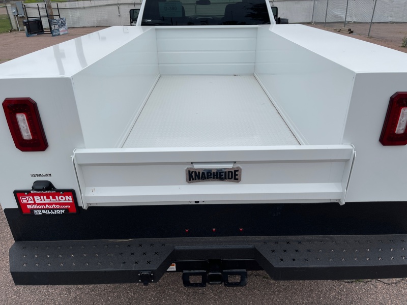 2025 Chevrolet Silverado 3500HD CC