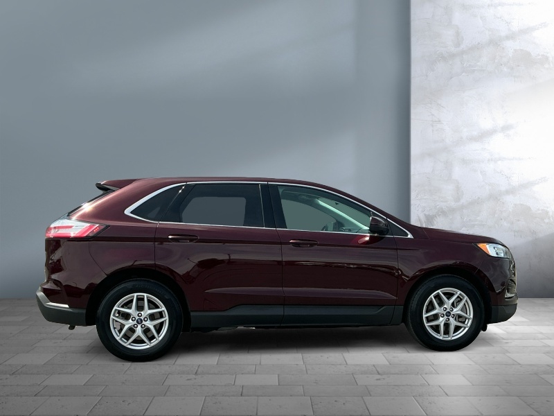 2021 Ford Edge