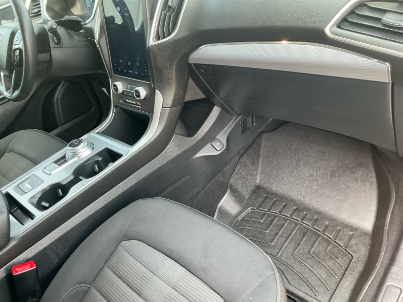 2021 Ford Edge