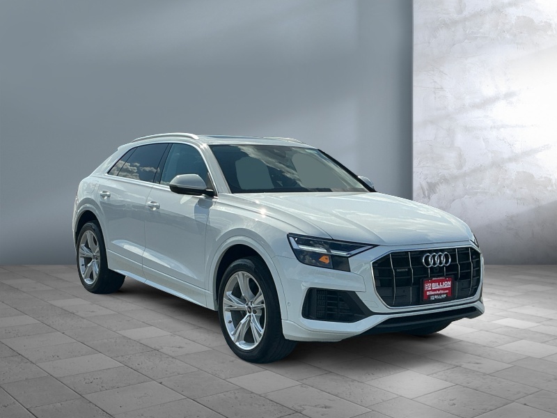 2022 Audi Q8